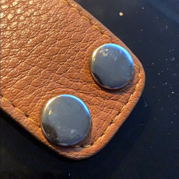 Leather cuff designer inspired H - Picture 3 of 8